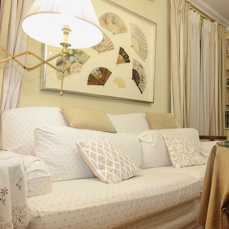 Apartamento La Feria Appartement Sevilla Buitenkant foto