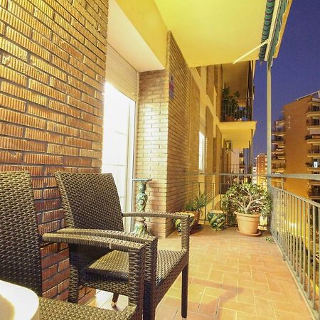 Apartamento La Feria Appartement Sevilla Buitenkant foto