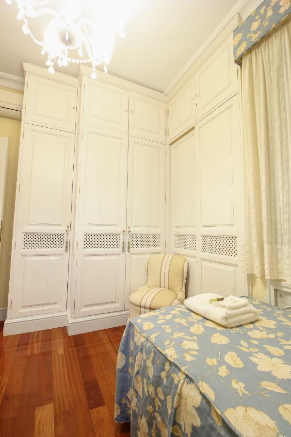 Apartamento La Feria Appartement Sevilla Buitenkant foto