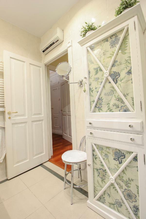 Apartamento La Feria Appartement Sevilla Buitenkant foto