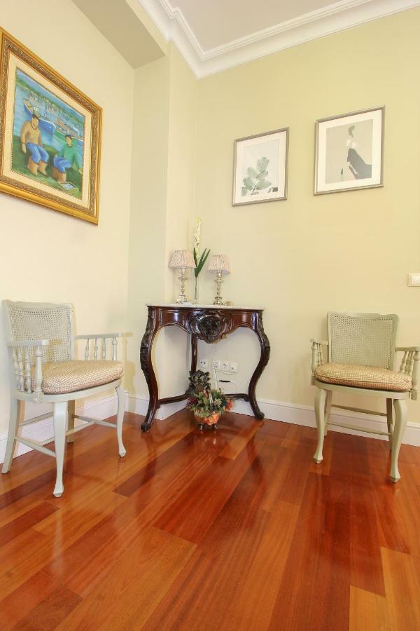 Apartamento La Feria Appartement Sevilla Buitenkant foto
