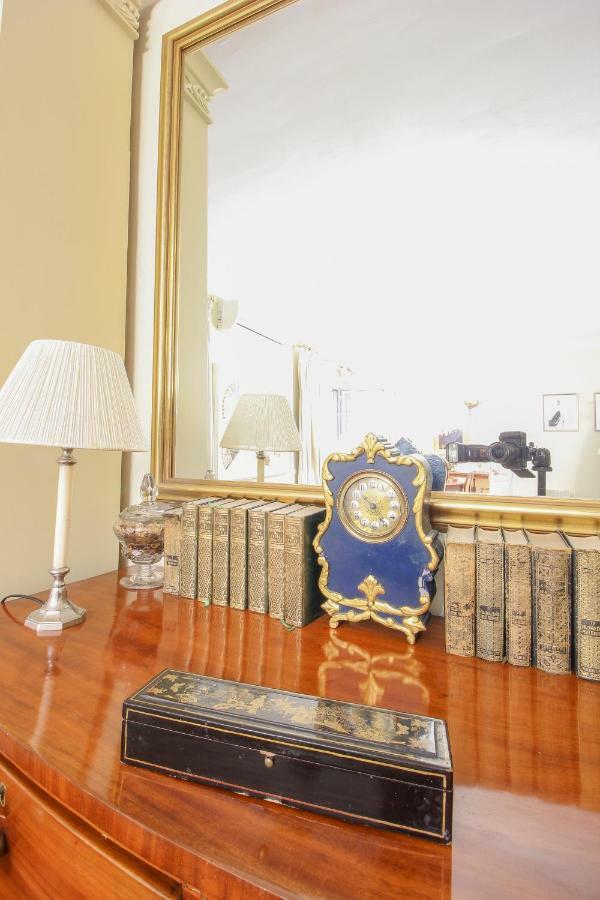 Apartamento La Feria Appartement Sevilla Buitenkant foto