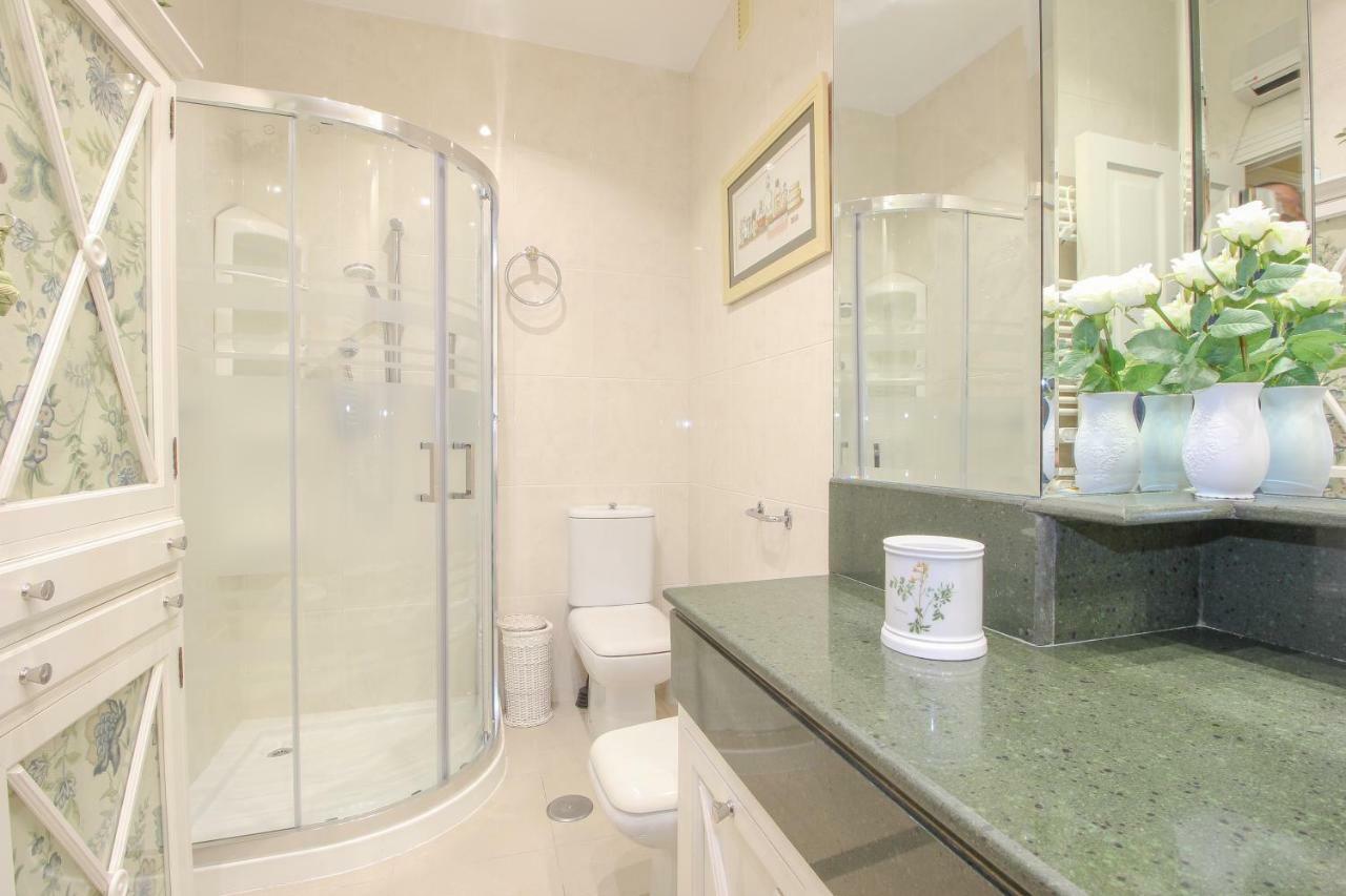 Apartamento La Feria Appartement Sevilla Buitenkant foto